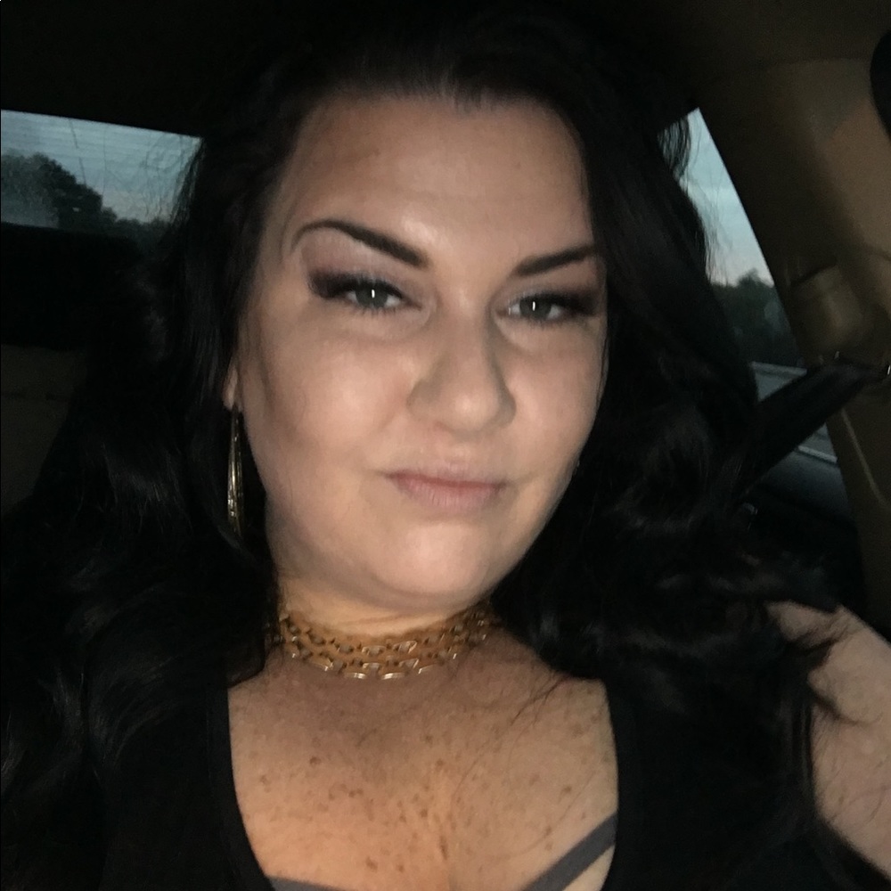 Meet your Posher, Megan